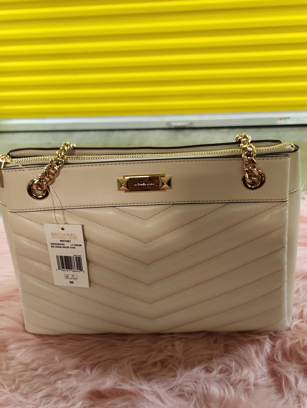 Michael Kors Cream Quilted Chevron Shoulder Bag with Gold Chain